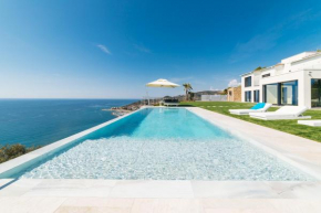 Villa Sabrina Riviera dei Fiori a Picco sul Mare con Piscina Privata ,WELLNESS & SPA